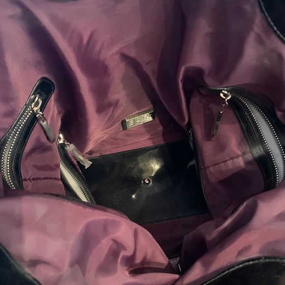 BEIJO PLAID WITH BLACK PATENT LEATHER TRIM PURSE - Picture 4 of 6